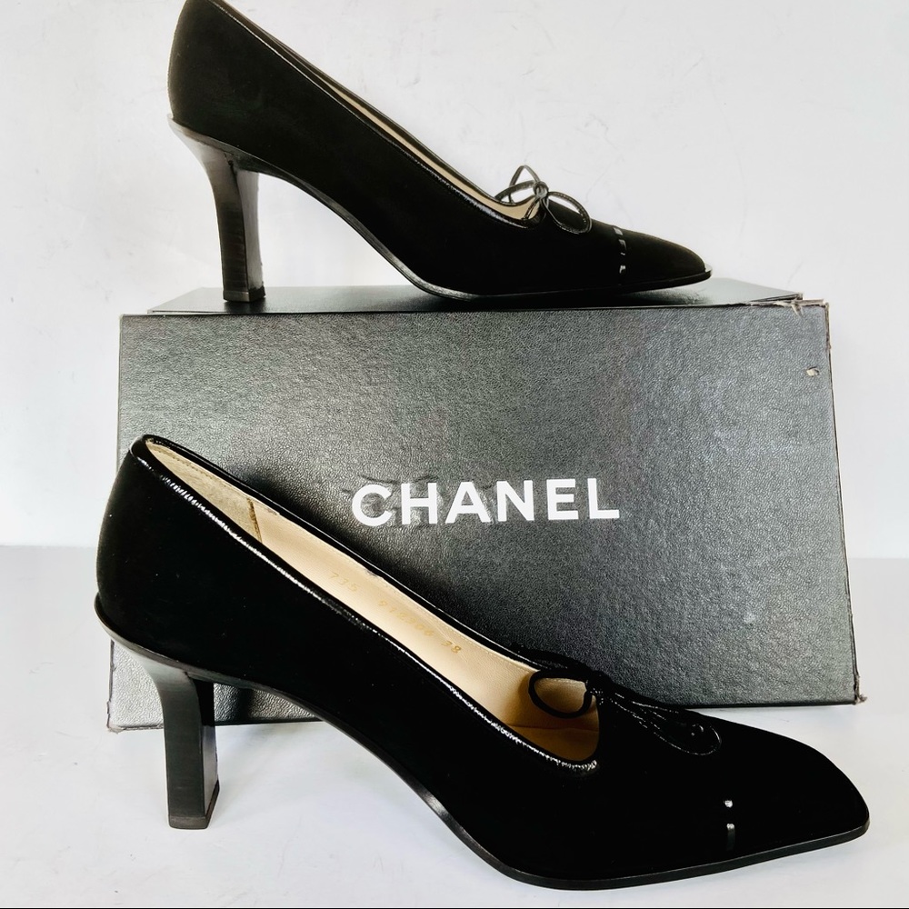 CHANEL black suede square toe heels  pumps 38